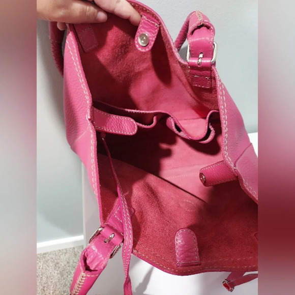 Cole Hann Raleigh Raspberry Pink Soft Pebbled Leather Shoulder Bag - Picture 11 of 13